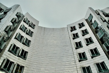 0040-DSC_4363 Düsseldorfer Medienhafen: Gehry-Architektur am 